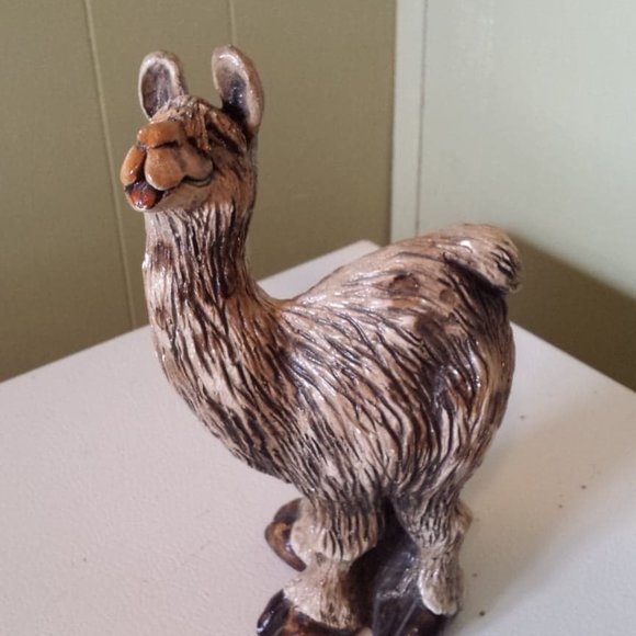 Vintage Handmade Beasties of the Kingdom Collection Lana Llama by John Raya - Picture 3 of 16